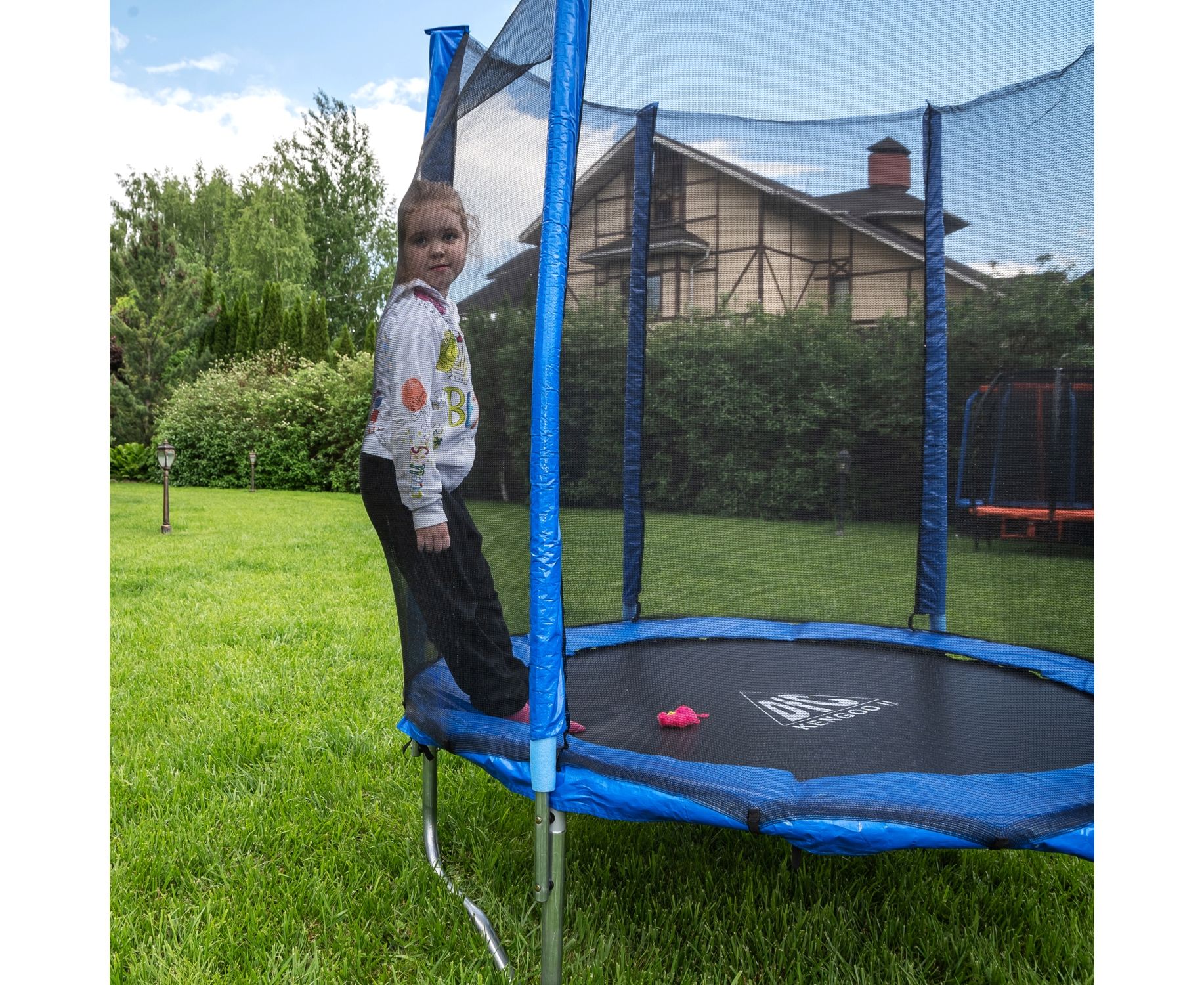 Батут DFC Trampoline Fitness 8ft наружн.сетка (244см) 8FT-TR-B синий 1834_1500